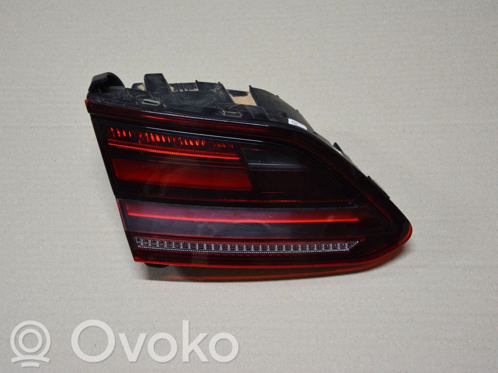 Volkswagen Arteon Luci posteriori 