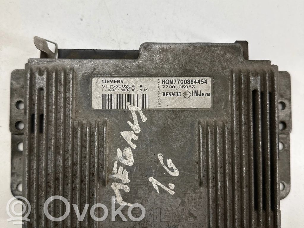 Renault Megane I Engine control unit/module 