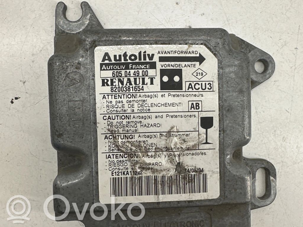 Renault Kangoo I Airbag control unit/module 