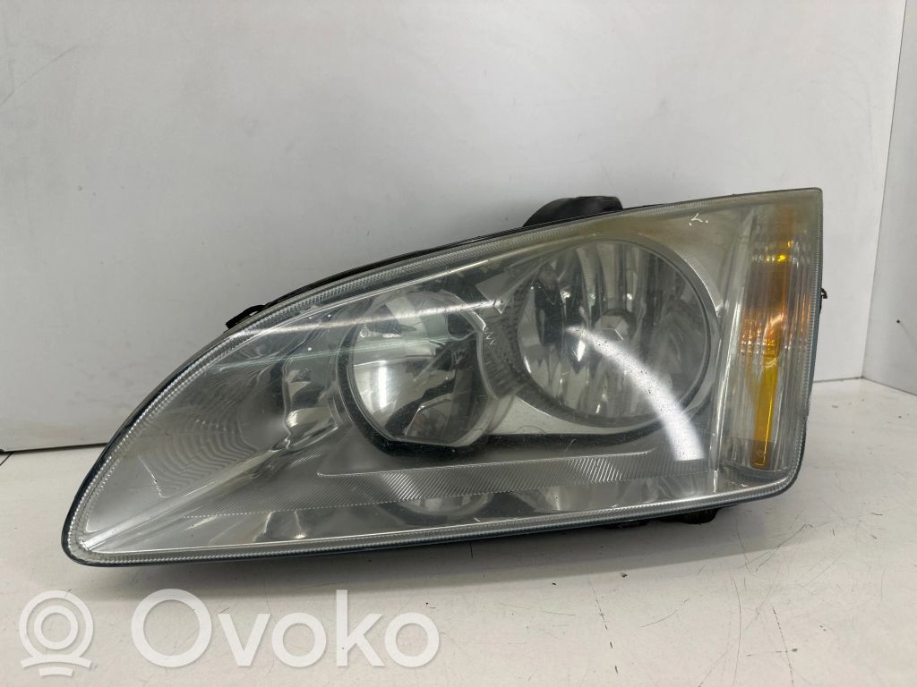 Ford Focus Headlight/headlamp 