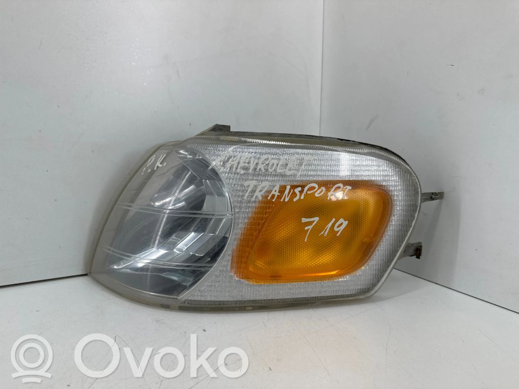 Chevrolet Trans Sport Front indicator light 