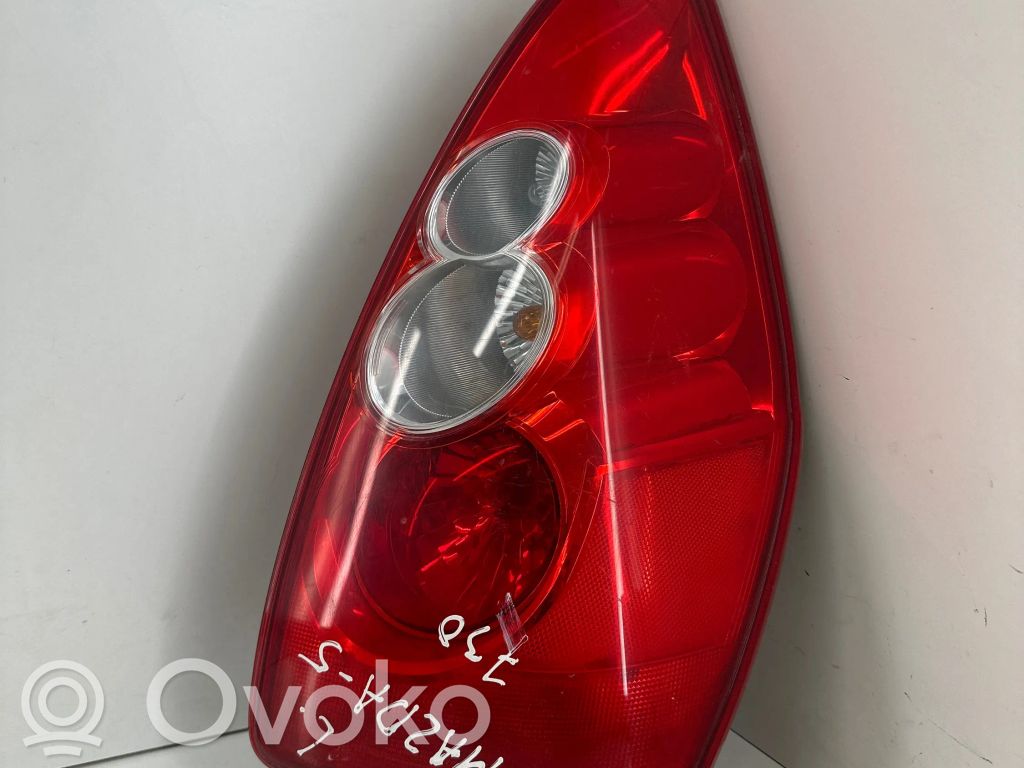 Mazda 5 Takavalot 
