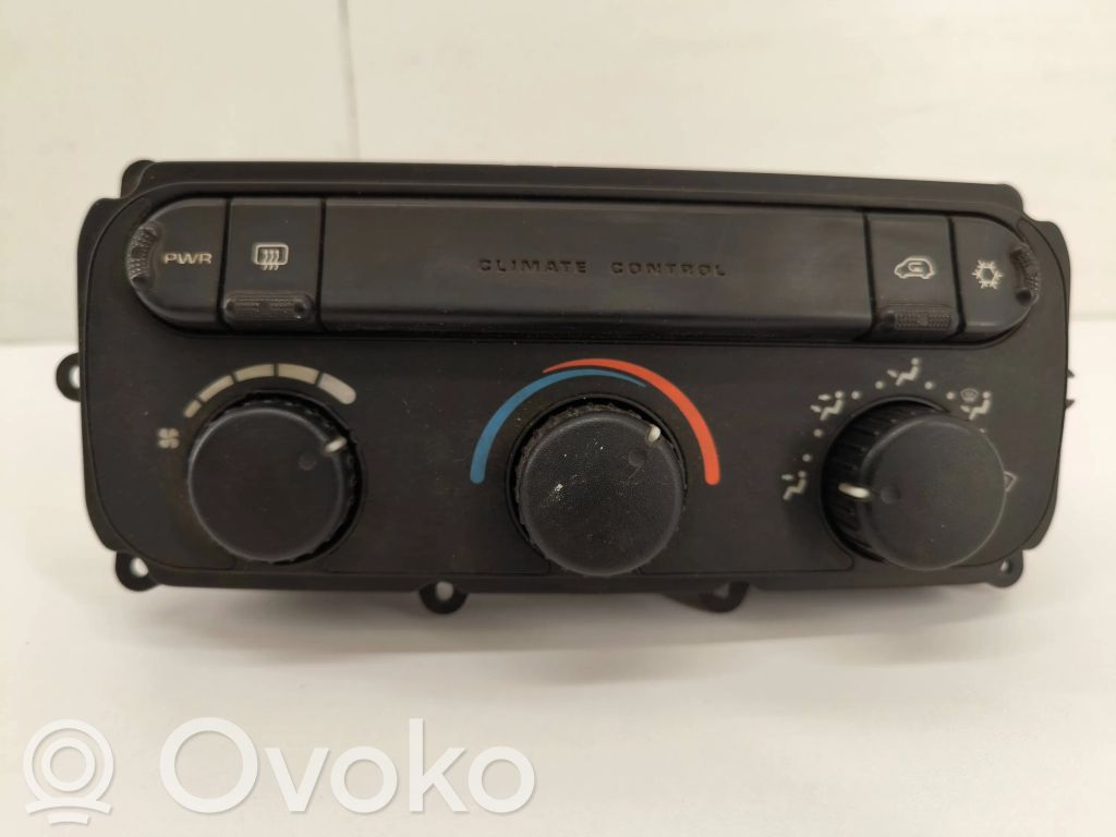 Chrysler Voyager Climate control unit 