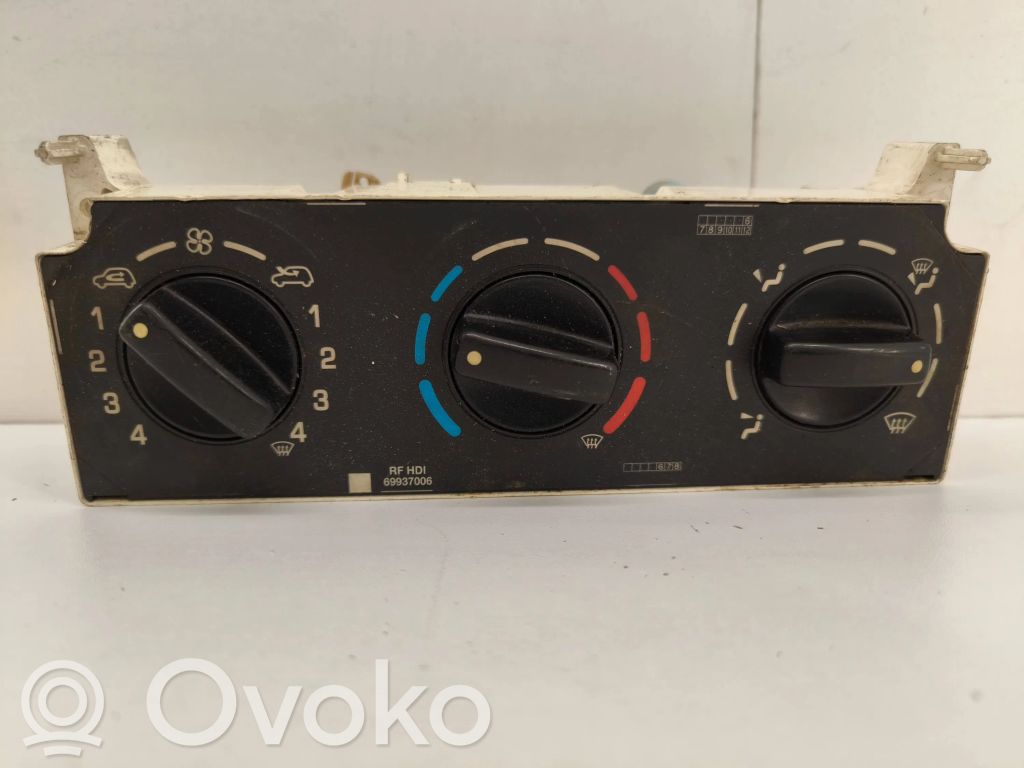 Peugeot Partner Climate control unit 