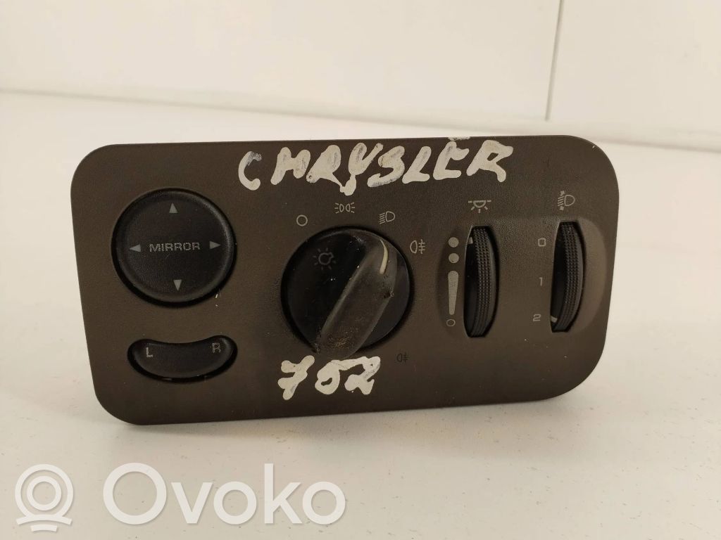 Chrysler Voyager Light switch 