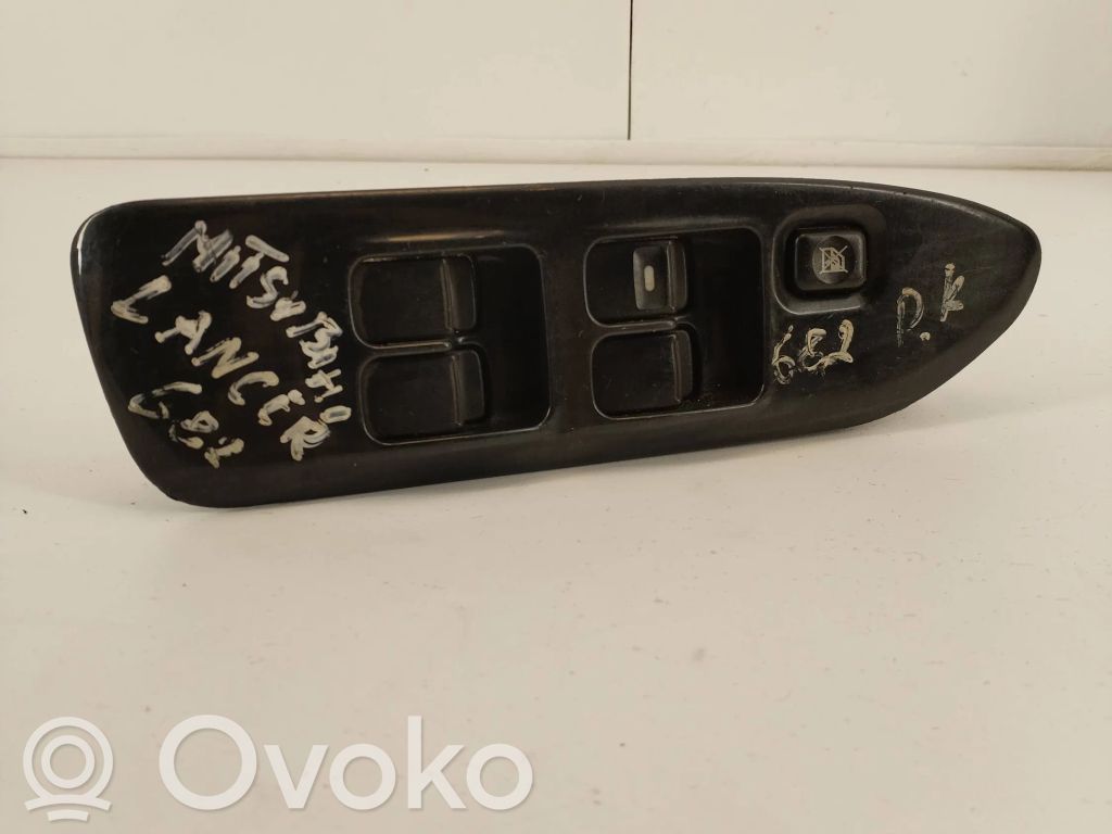 Mitsubishi Lancer Electric window control switch 