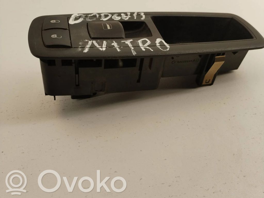 Electric window control switch   04602544,10035068,10003147