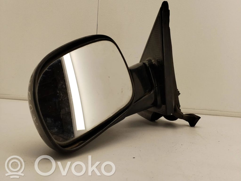 Chrysler Voyager Front door electric wing mirror 