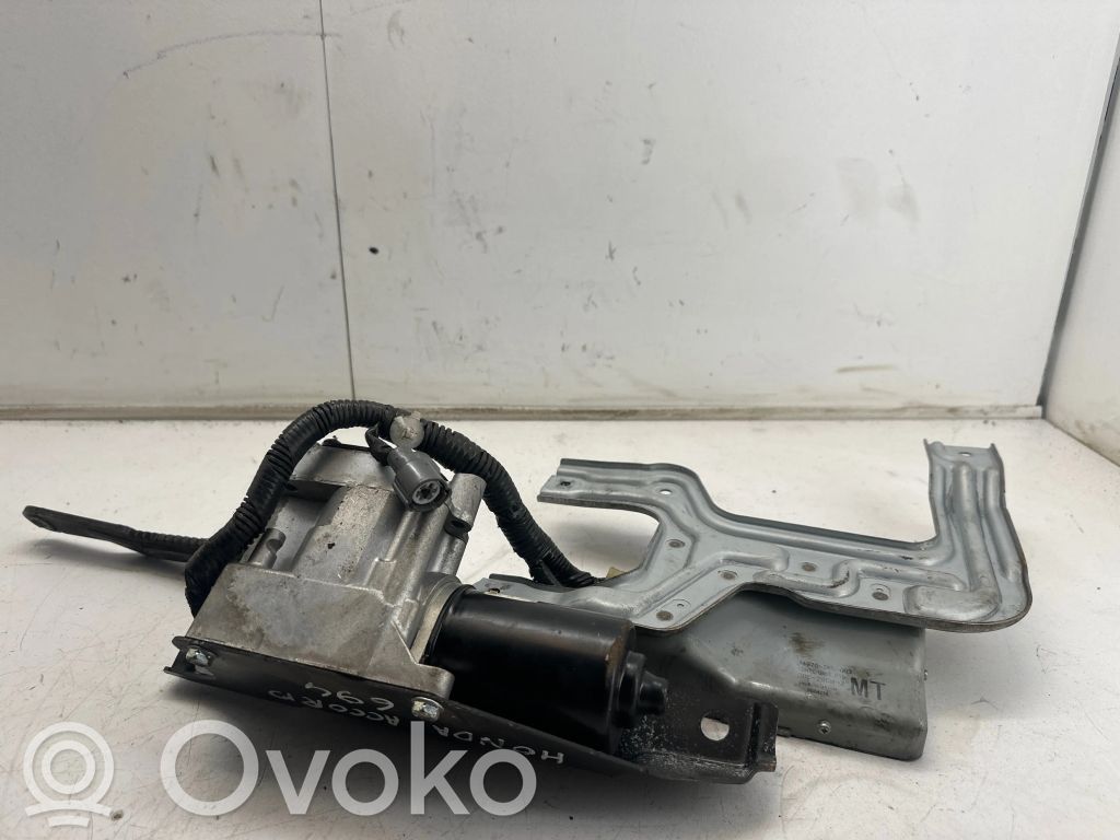 Honda Accord Tailgate/trunk/boot lift motor 