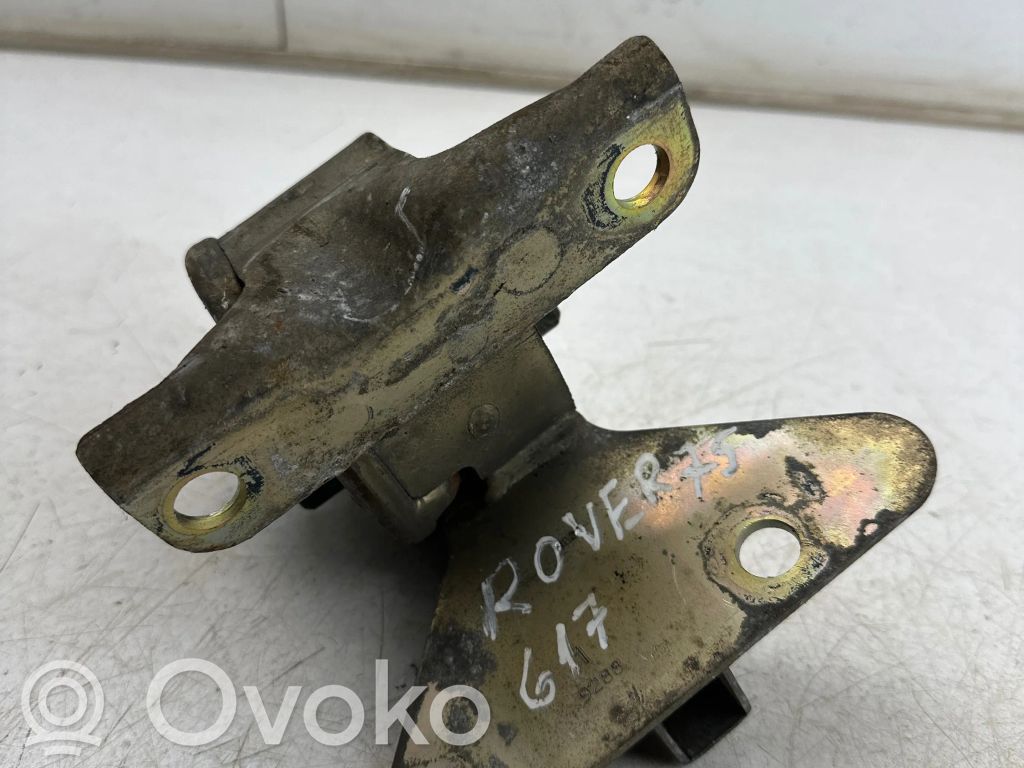 Engine mount bracket