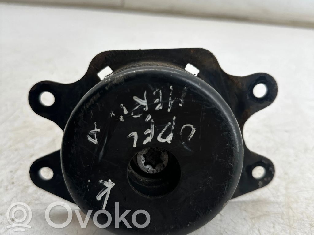 Engine mount bracket   13109200,9191821