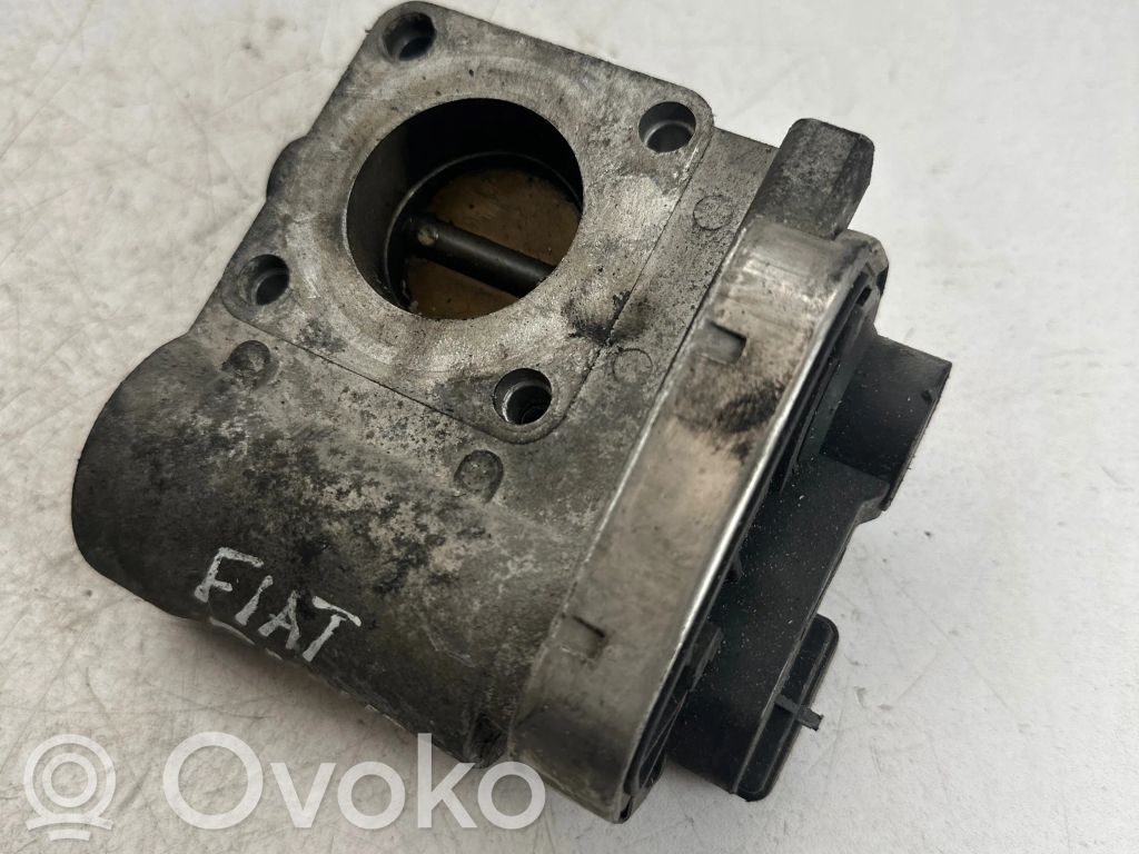 Fiat Panda II Droseļvārsts 