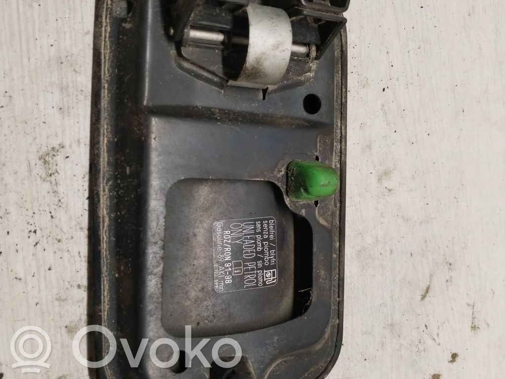 Polttoainesäiliön korkki   1970450