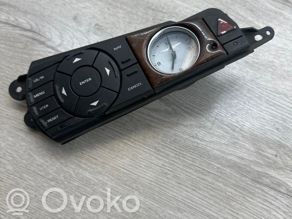 Chrysler Pacifica Clock 