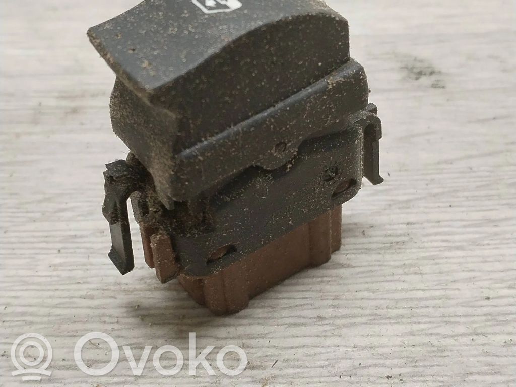 Electric window control switch   26488