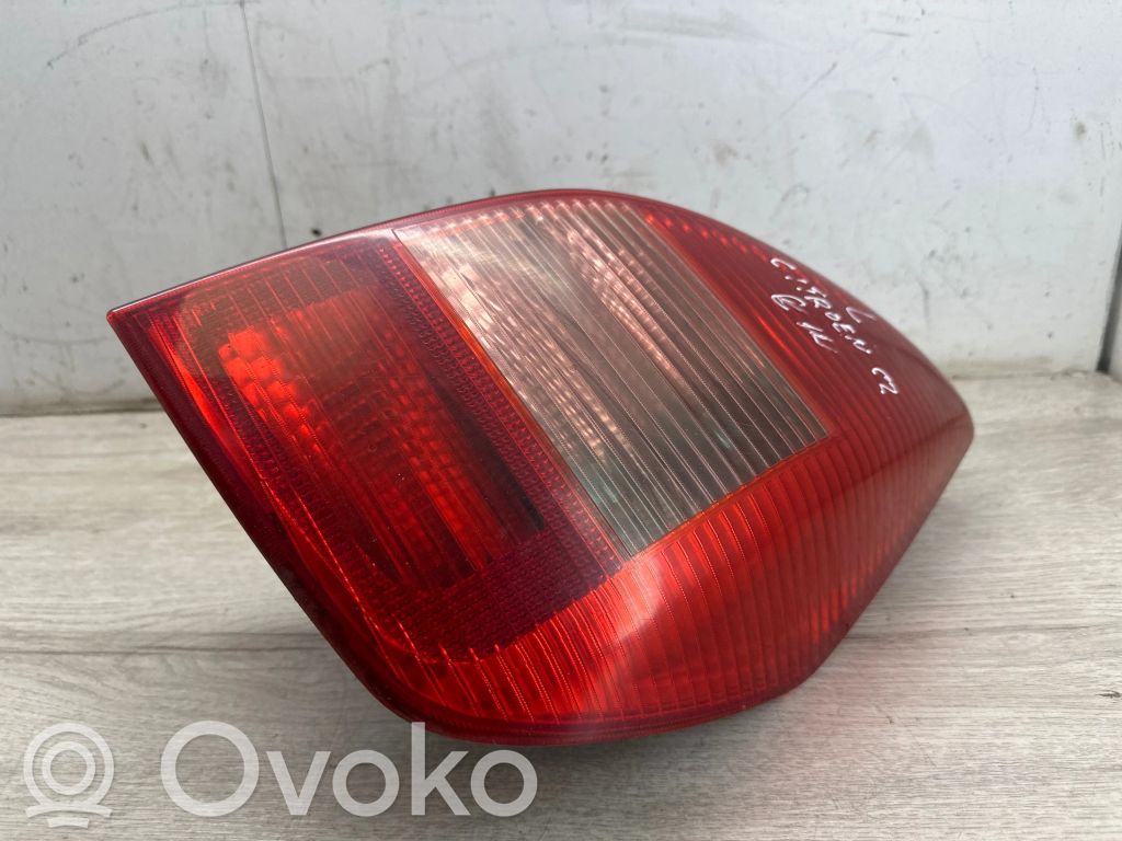 Citroen C2 Galinis žibintas kėbule 