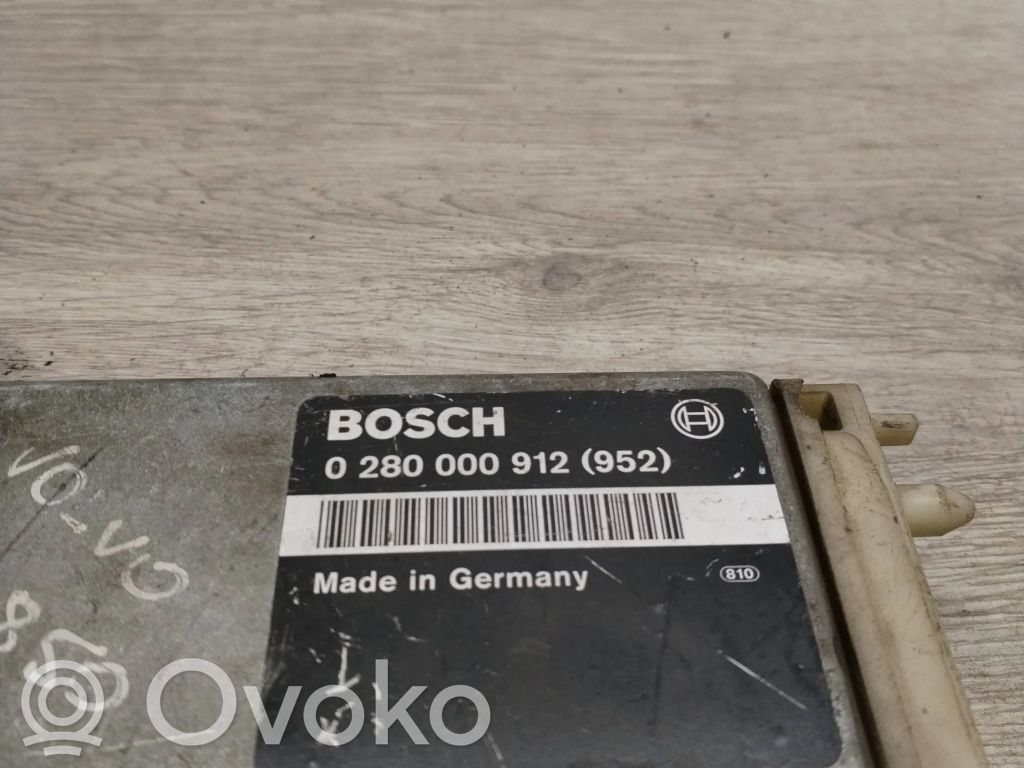 Volvo 850 Engine control unit/module 