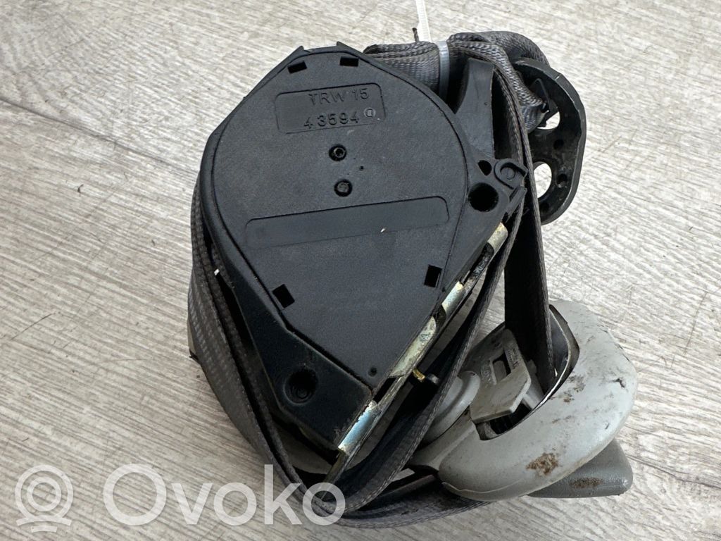 Volkswagen New Beetle Cinturón trasero 