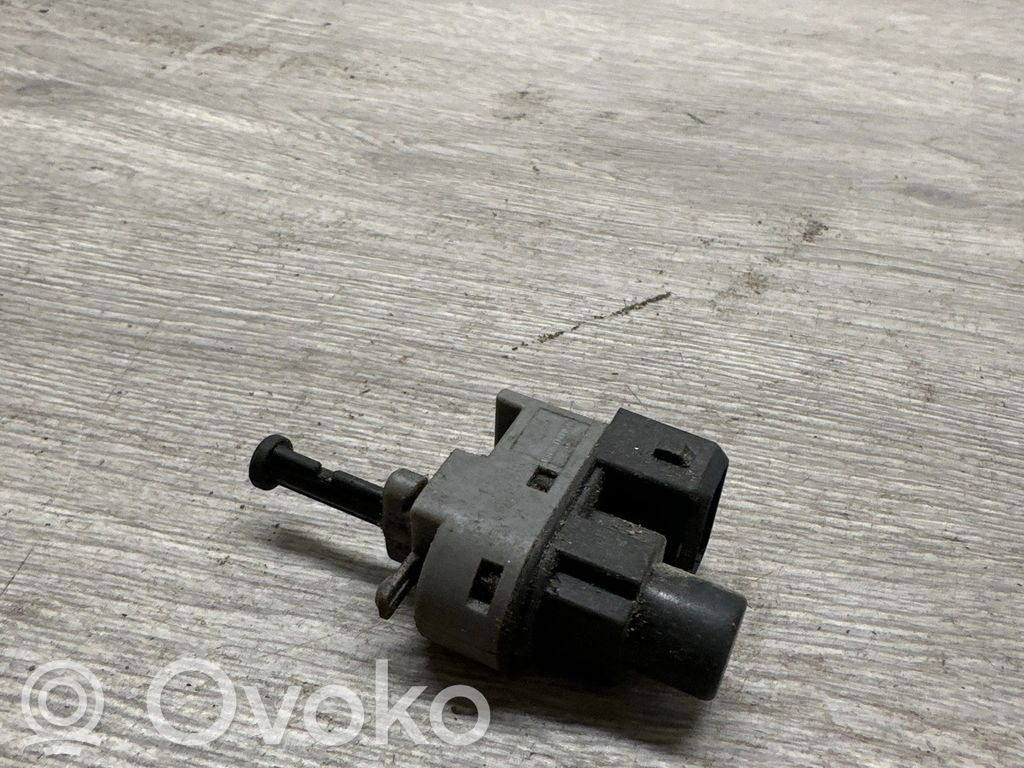 Brake pedal sensor switch   1062670