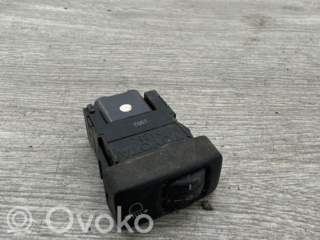 Toyota Corolla Verso AR10 Przycisk / Pokrętło regulacji świateł 