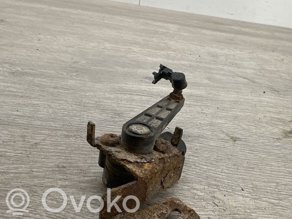Czujnik poziomowania świateł osi przedniej   8200000772,2009041338,00816100