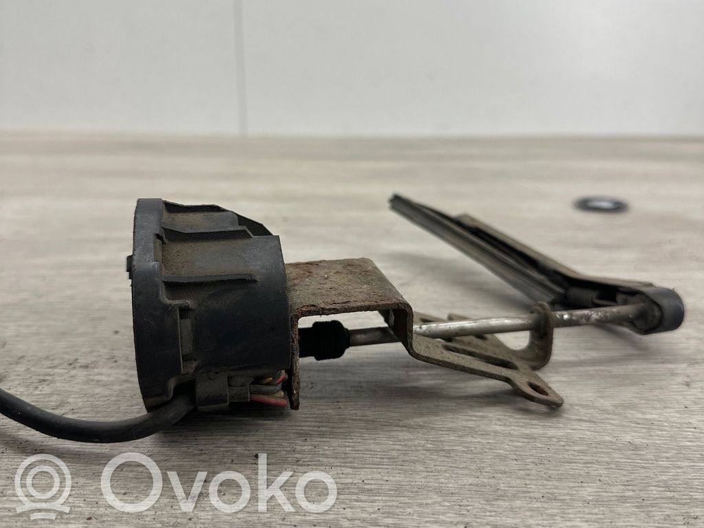 Headlight wiper motor