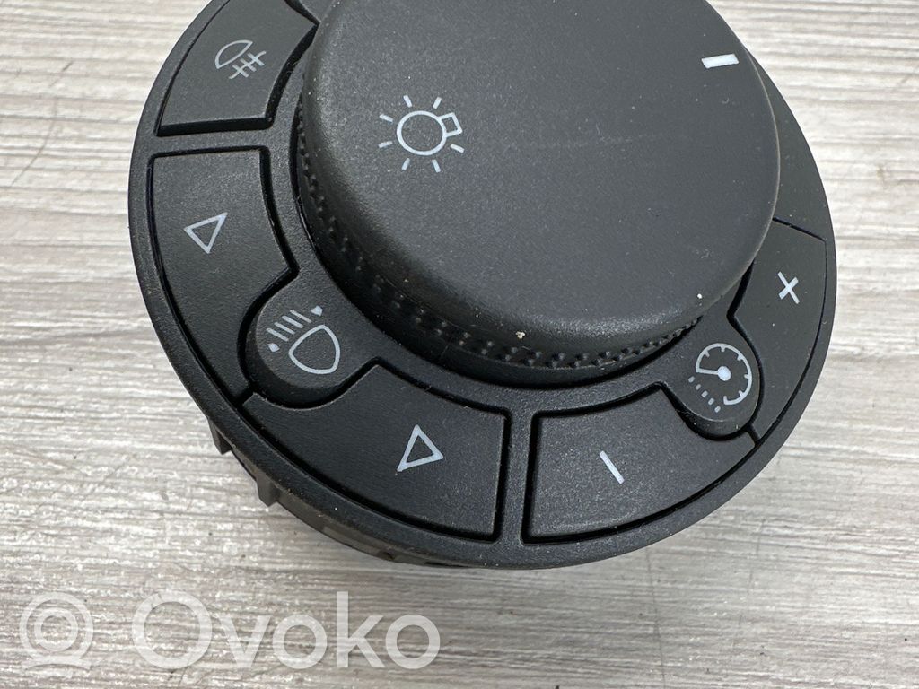 Opel Corsa D Valokatkaisija 