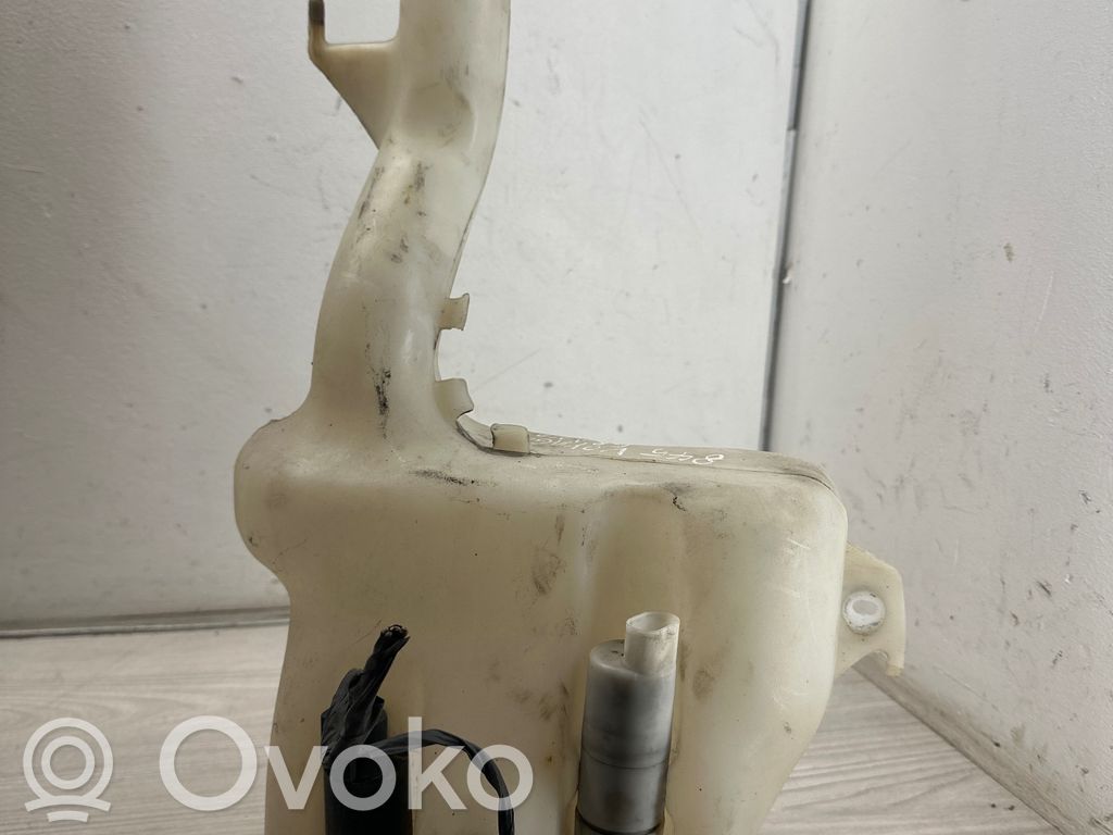 Chrysler Grand Voyager V Windshield washer fluid reservoir/tank 