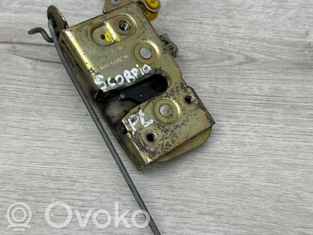 Ford Scorpio Priekšpusē slēdzene 
