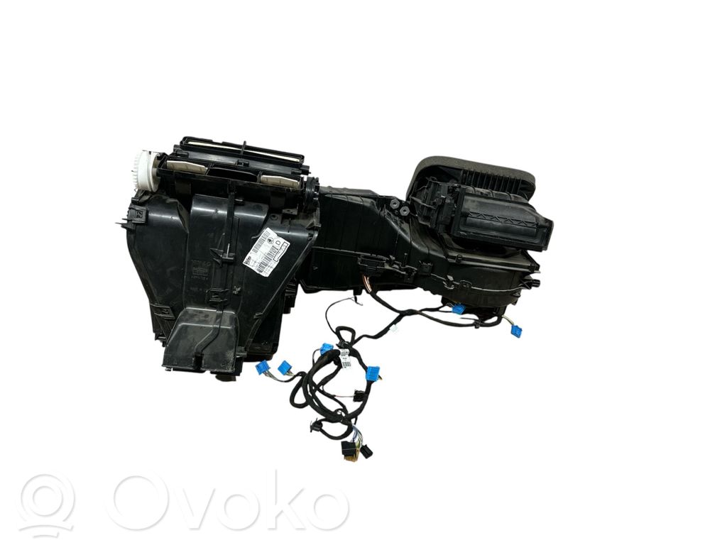 Skoda Octavia Mk2 (1Z) Scatola climatizzatore riscaldamento abitacolo assemblata 
