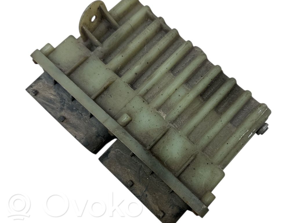 Opel Astra G Coolant fan relay 