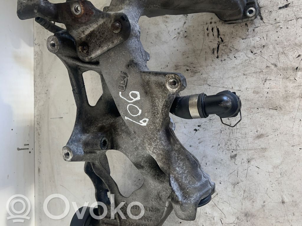 Jeep Compass Engine mounting bracket 