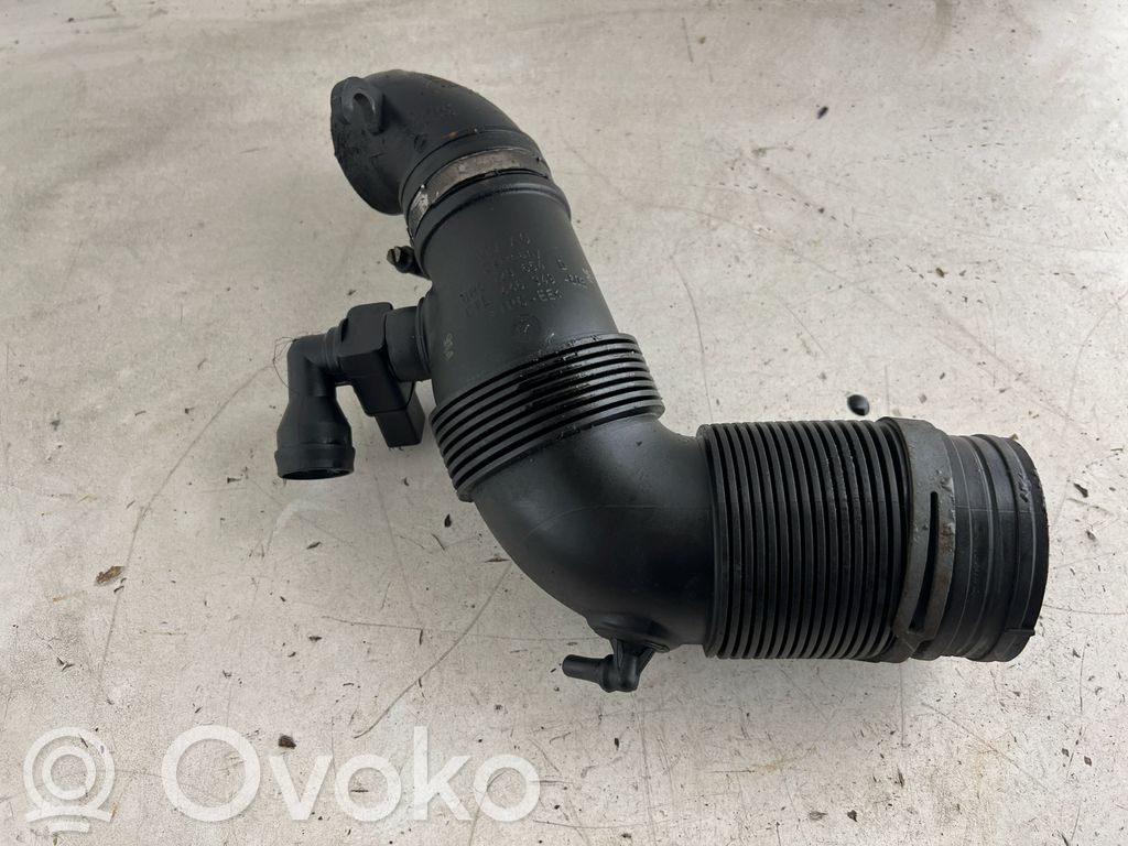 Skoda Rapid (NH) Conductă/furtun admisie aer 