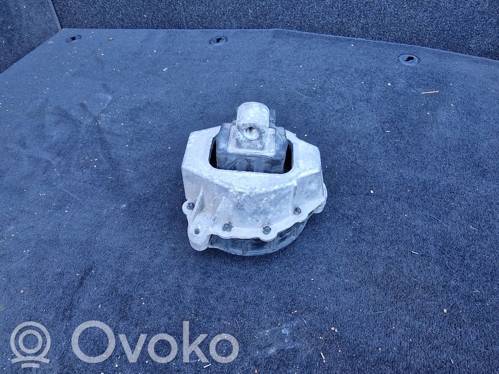 BMW 3 G20 G21 Engine mount bracket 