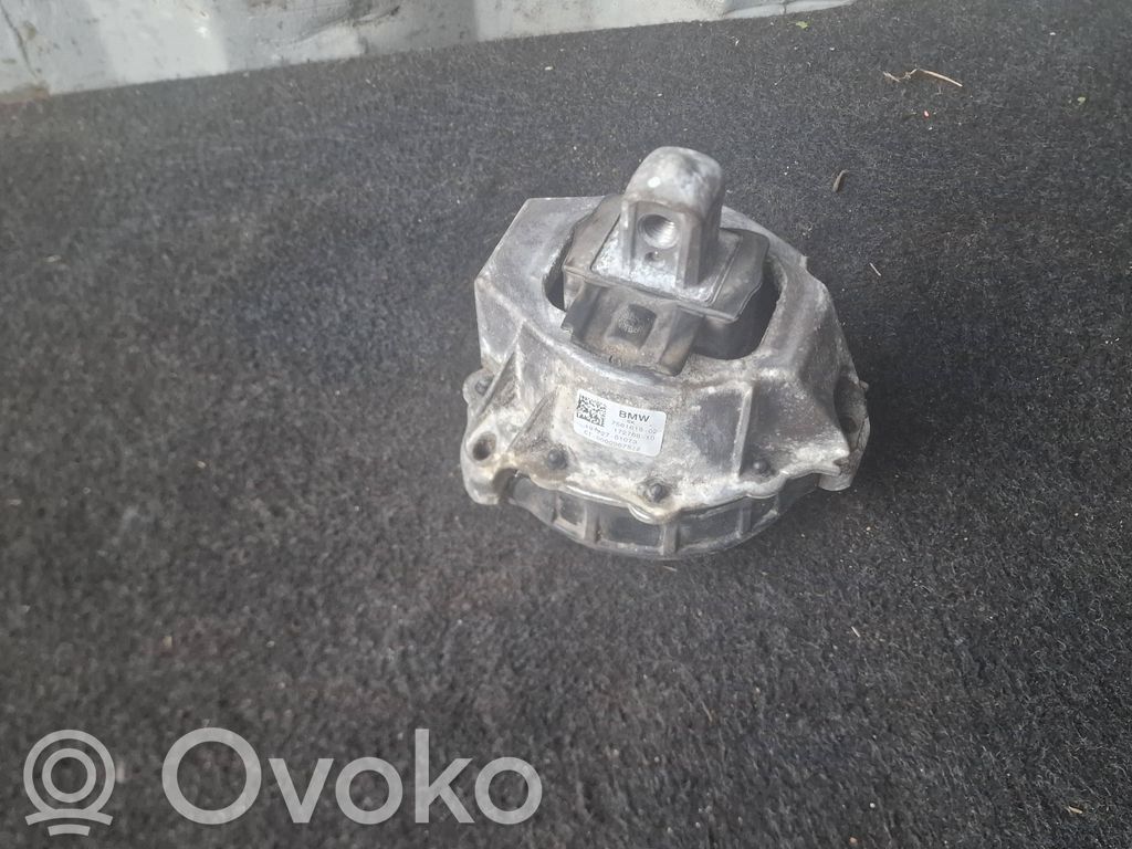 BMW 4 G22 G23 G24 G26 Engine mount bracket 