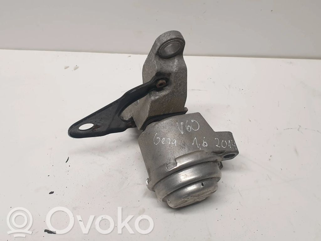 Volvo V60 Engine mount bracket 