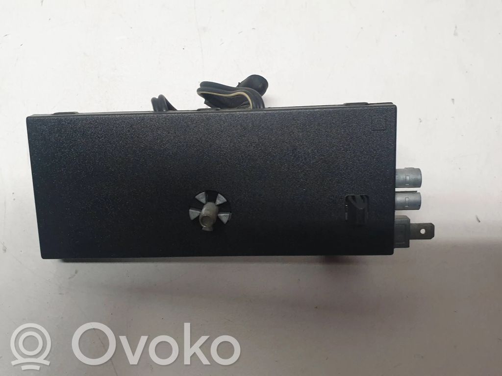 Volvo S80 Antenos stiprintuvas 