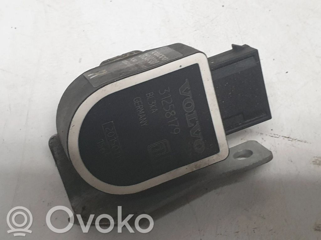 Volvo V70 Headlight/headlamp level sensor 