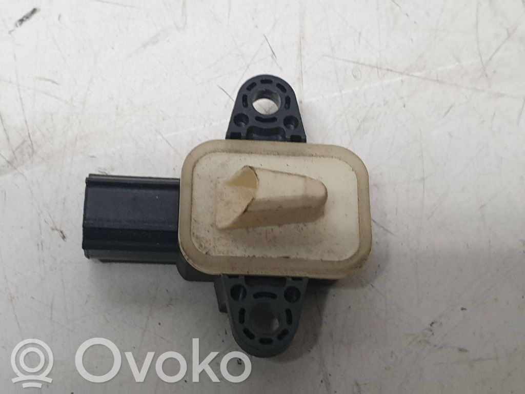 Volvo V60 Airbagsensor Crashsensor Drucksensor 