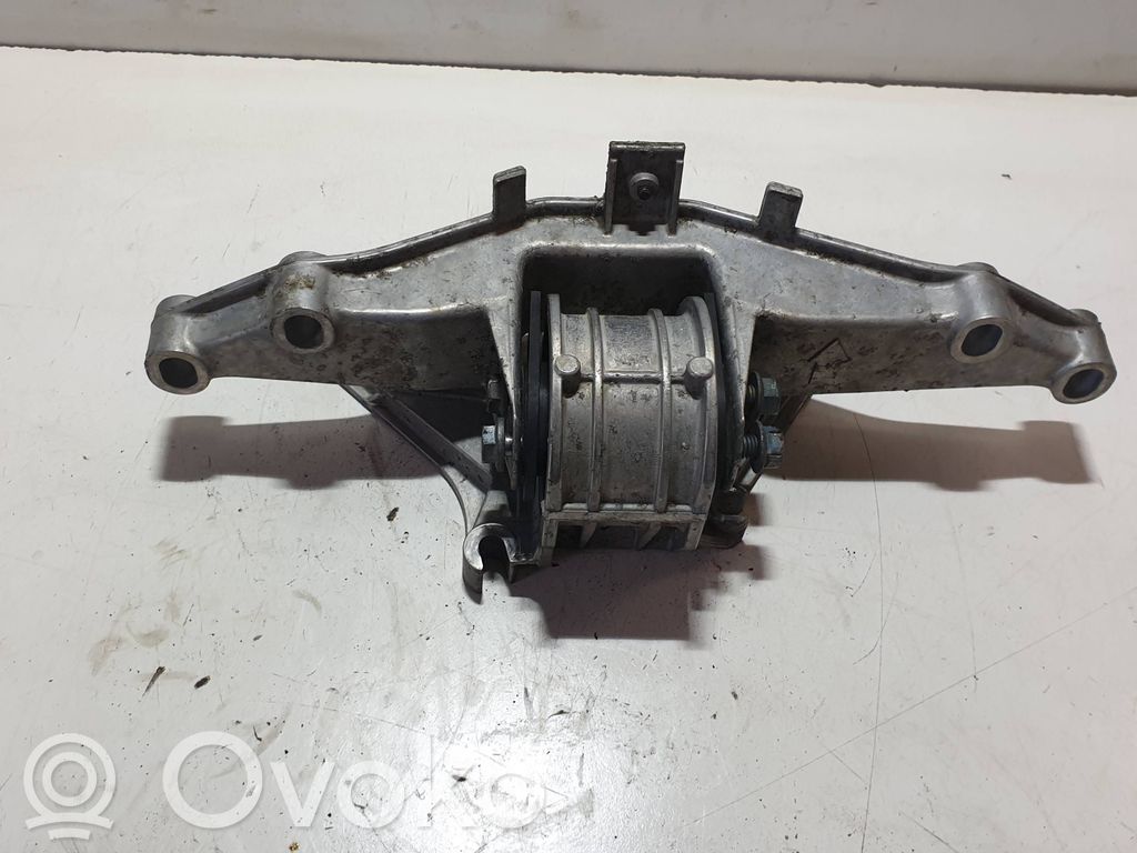 Porsche Boxster 987 Engine mounting bracket 