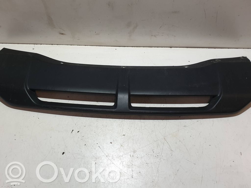 Mitsubishi ASX Borde del parachoques delantero 