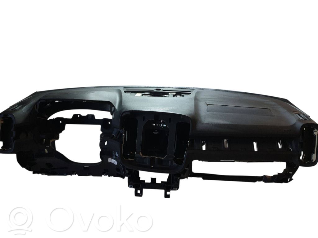 Volvo XC40 Panelis 