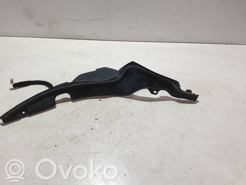 Subaru Outback (BS) Tailgate trim 