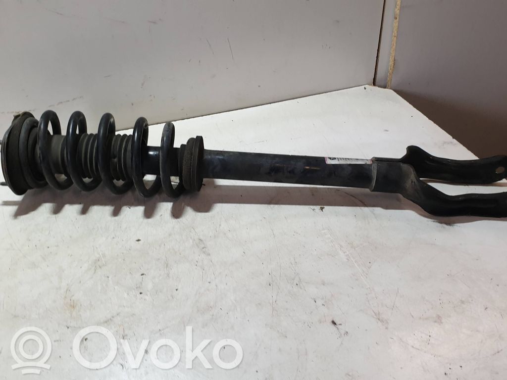 Dodge Durango III Front shock absorber with coil spring 