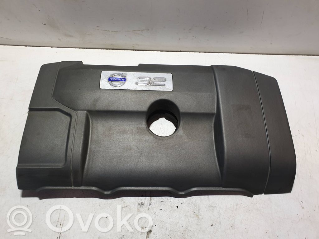 Volvo XC70 Capac protecție motor 