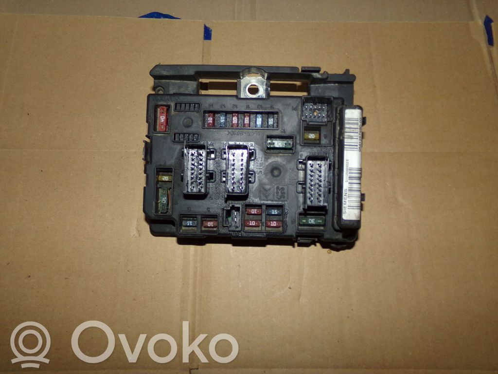 Citroen C5 Fuse module 