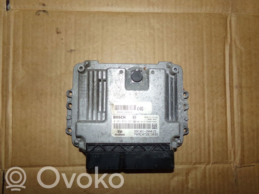 Hyundai Accent Engine control unit/module 