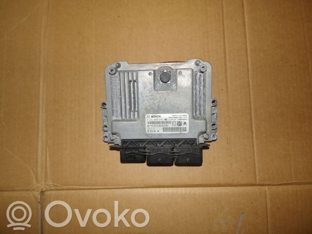 Peugeot 208 I Engine control unit/module 