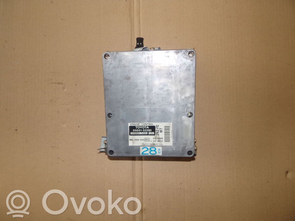 Toyota Yaris Verso Engine control unit/module 
