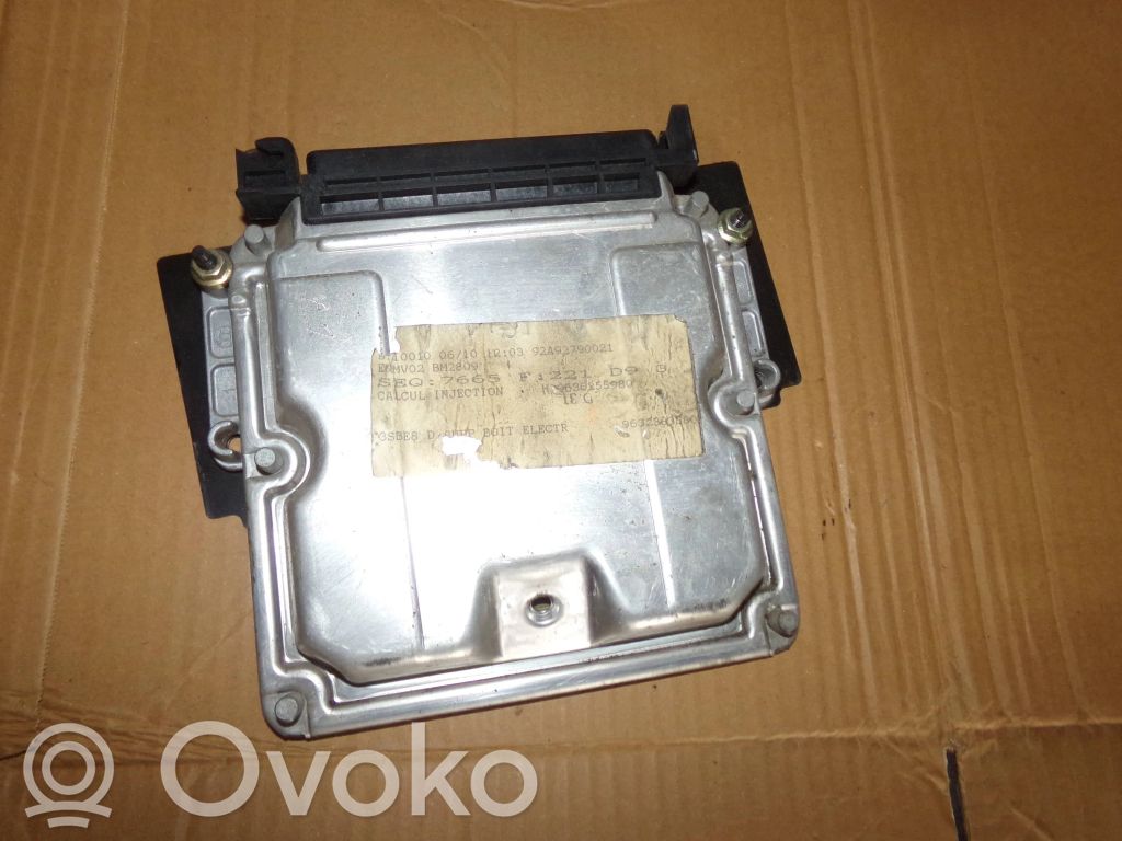Peugeot 406 Engine control unit/module 